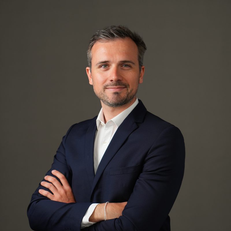 LAMBERT Volpi Directeur de clientèle​ shan